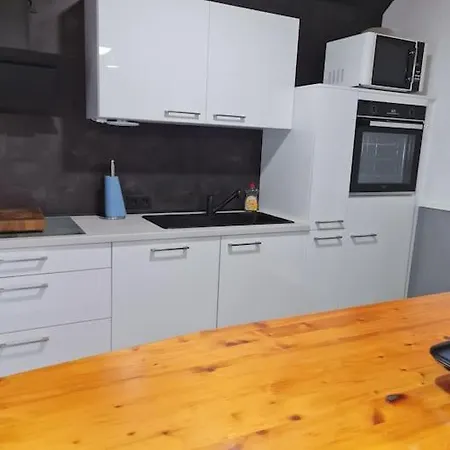 Appartement Grosse In Ko-pfaffendorf Nahe Dem Rhein *