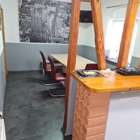 Grosse In Ko-pfaffendorf Nahe Dem Rhein Appartement *