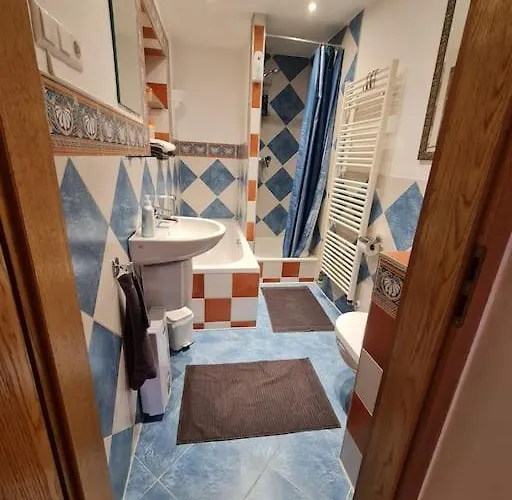 Apartament Grosse In Ko-pfaffendorf Nahe Dem Rhein *